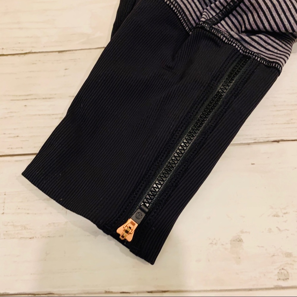 SIZE 4 Lululemon stripe black gray crop has zipper rebel runner - Picture 6 of 6